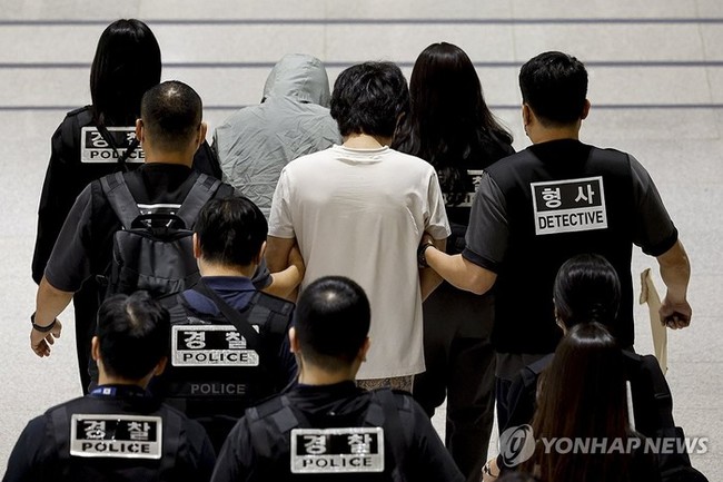 '감금 피해자이자 피싱 범죄자...